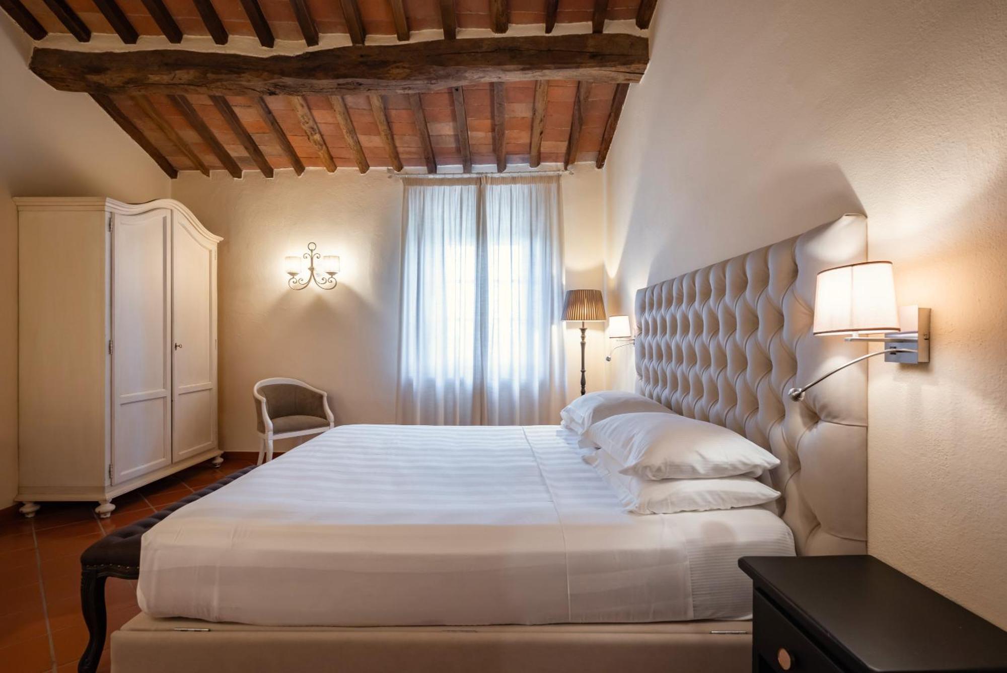 Calidario Terme Etrusche Hotel เวนตูรีนา แตร์เม ภายนอก รูปภาพ