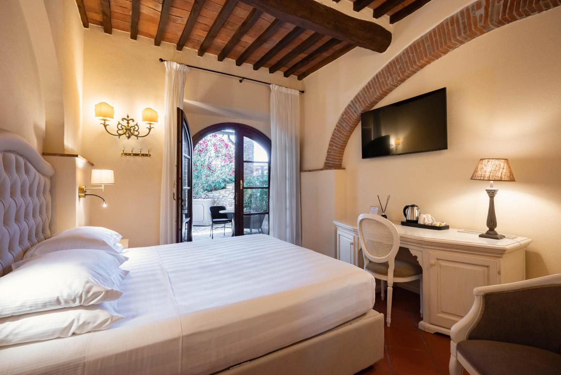 Calidario Terme Etrusche Hotel เวนตูรีนา แตร์เม ภายนอก รูปภาพ