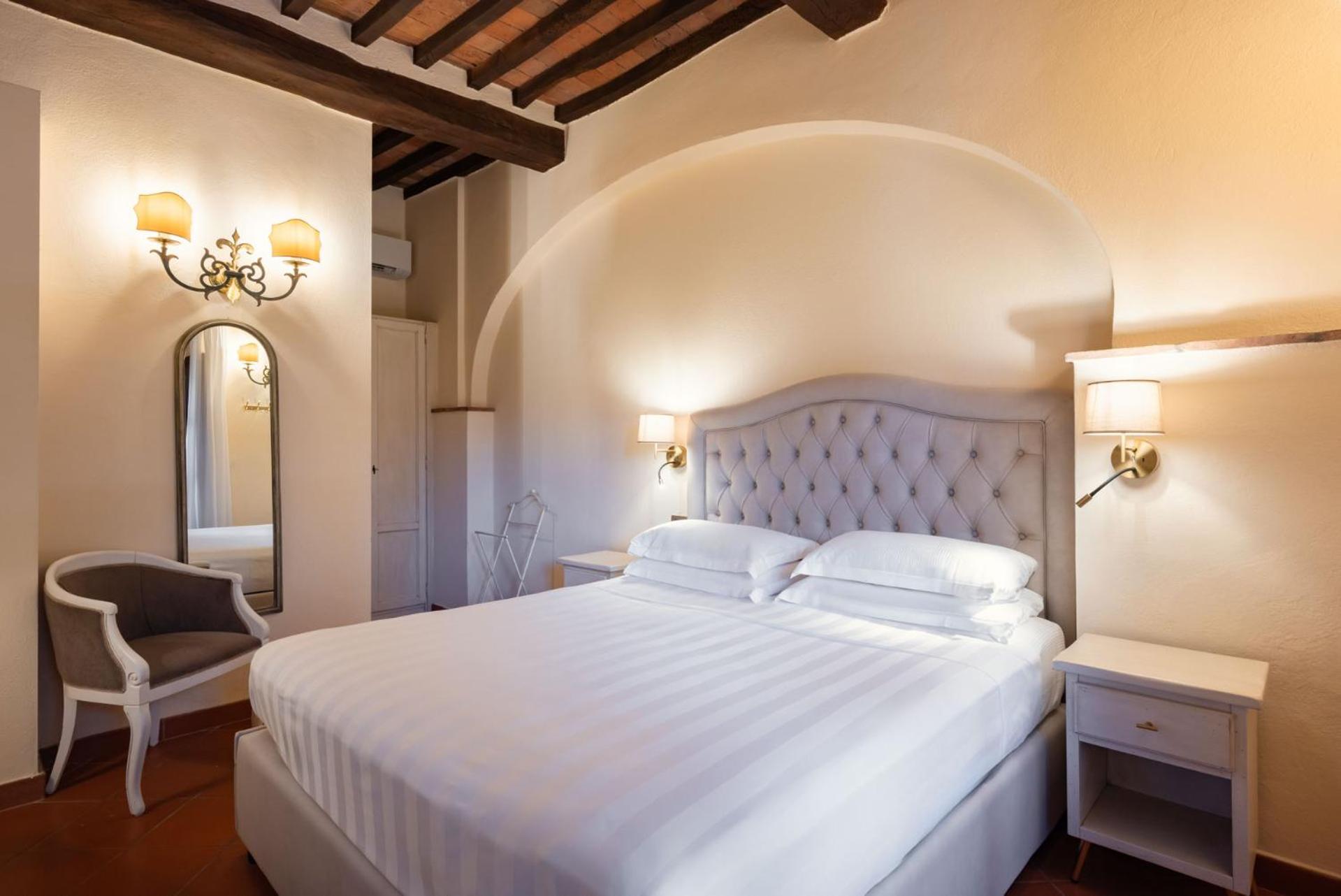 Calidario Terme Etrusche Hotel เวนตูรีนา แตร์เม ภายนอก รูปภาพ