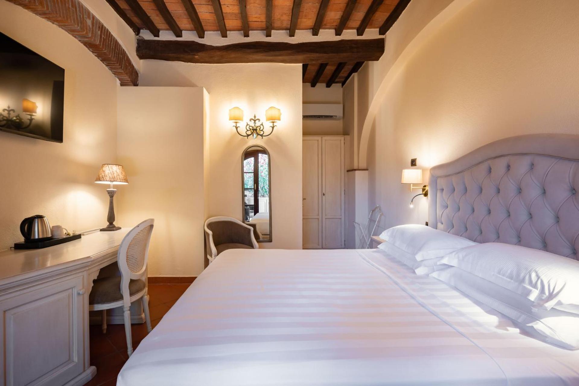Calidario Terme Etrusche Hotel เวนตูรีนา แตร์เม ภายนอก รูปภาพ